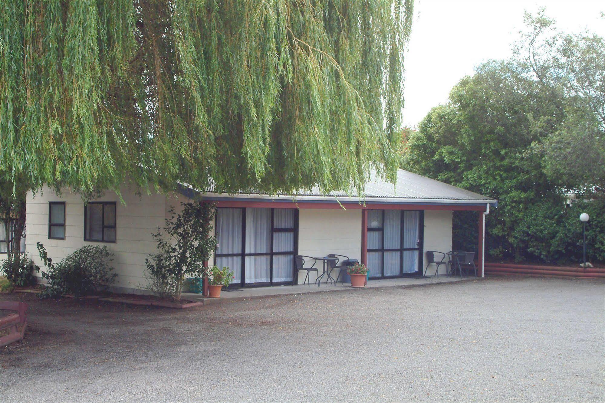 Camellia Court Family Motel Tauposee Exterior foto